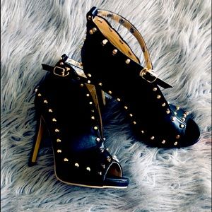 Women’s heels